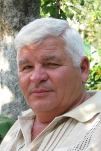  UB6YAJ